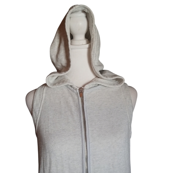 Athleta Gray Full Zip Blissful Hooded Vest Size XXS Sweatshirt Feel - Picture 4 of 8
